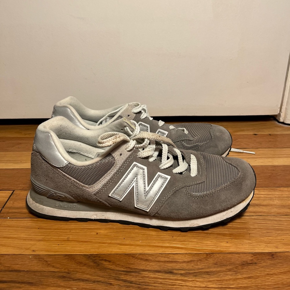 New Balance 674 Men’s 10.5